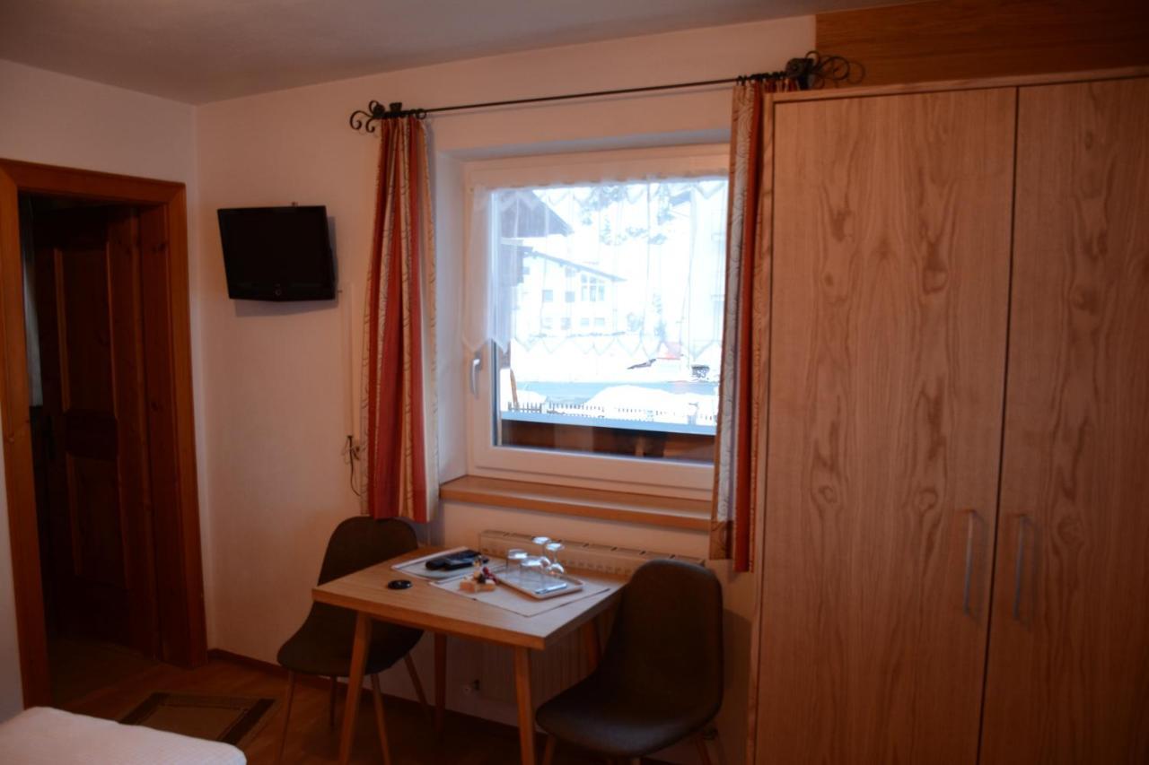 Homestay Blick Zum Wasserfall Sankt Leonhard im Pitztal